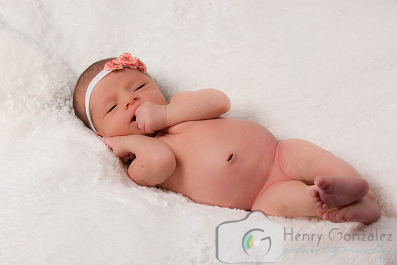 Olivia-057