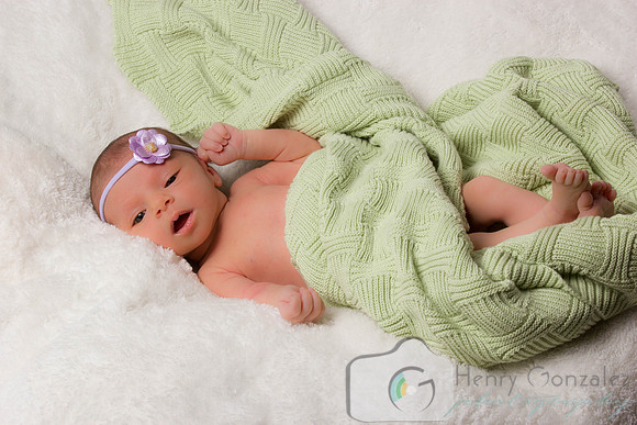 Olivia-069
