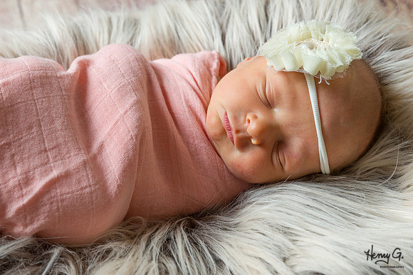 Madelyn_Newborn-7