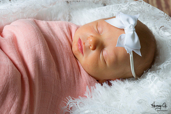 Madelyn_Newborn-9